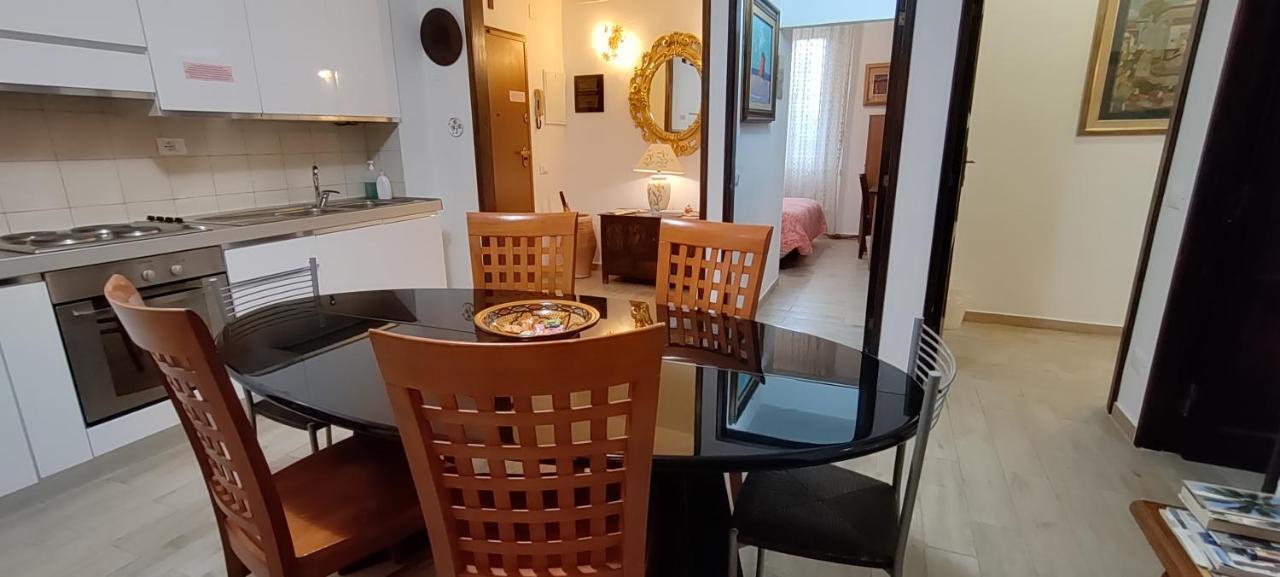Pisa Central Station Room Rent Eksteriør billede