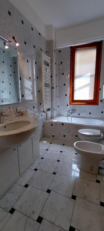 Pisa Central Station Room Rent Eksteriør billede