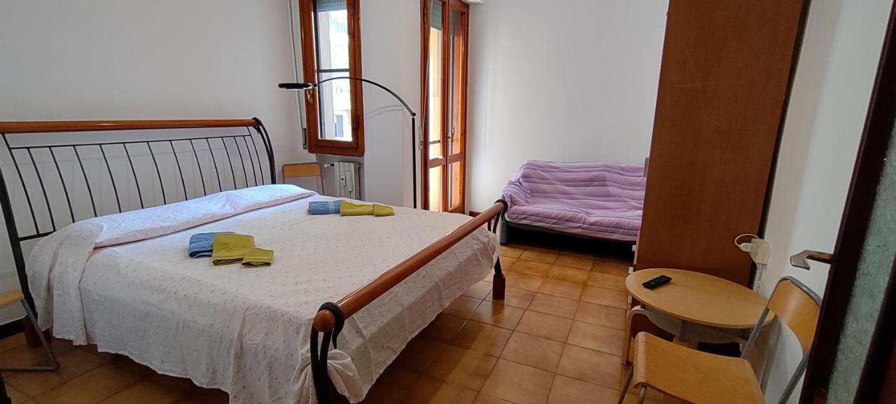 Pisa Central Station Room Rent Eksteriør billede